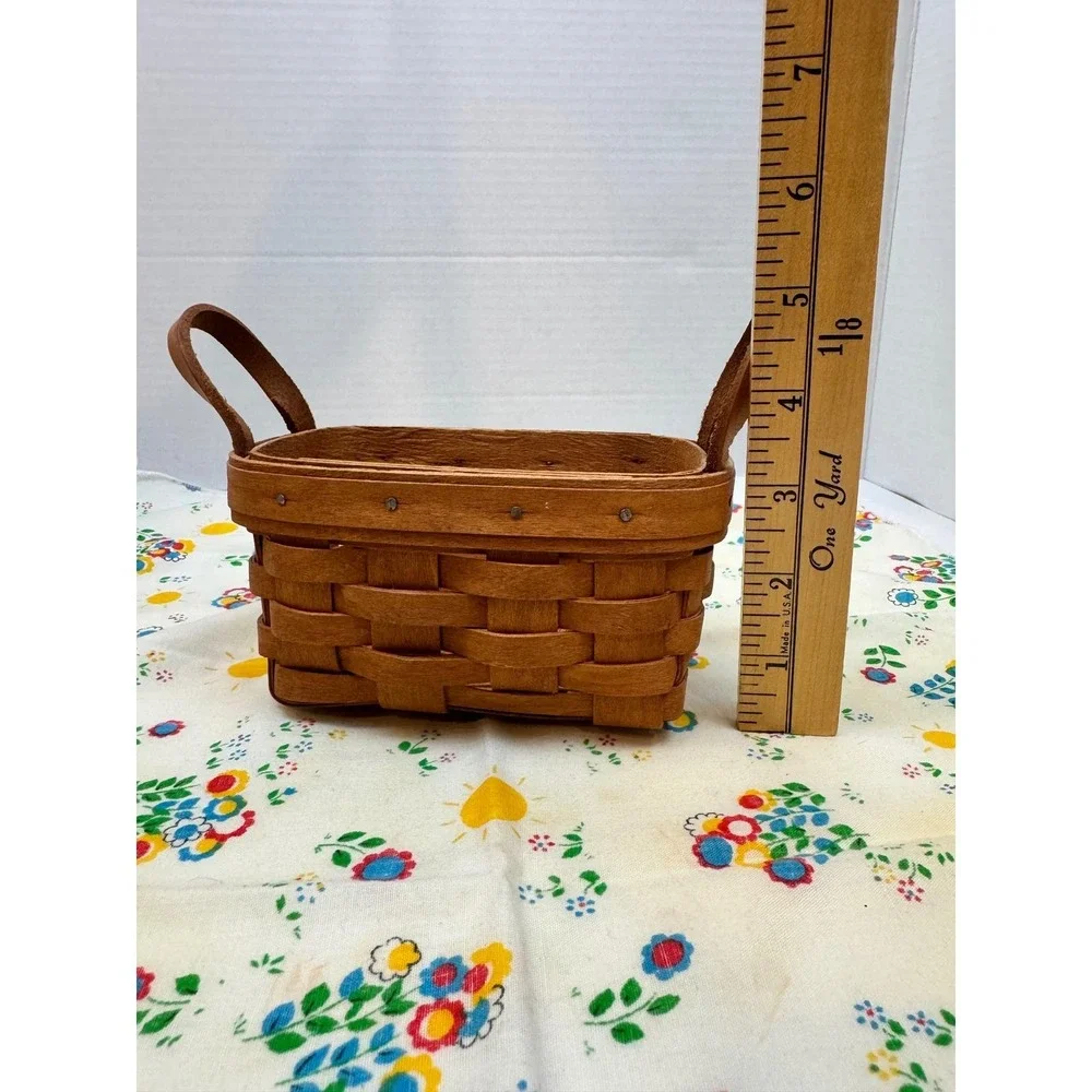 Longaberger 1991 Vintage Handwoven Small Basket Leather Handles Dresden Ohio USA